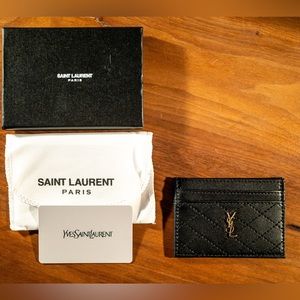 GABY CARD CASE IN QUILTED LAMBSKIN BLACK